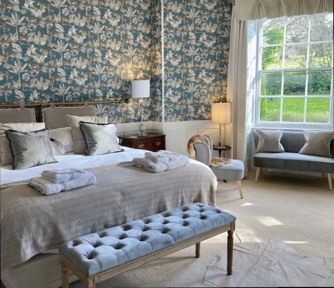 Room 3 – Newly Renovated, Feb 2022 – 1_Credit Burleigh Court Photography Burleigh Court Hotel