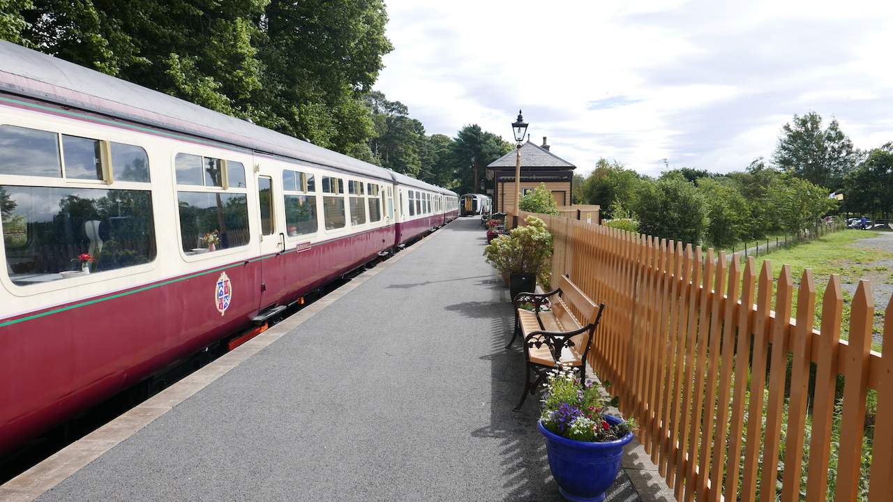 Royal Deeside Railway