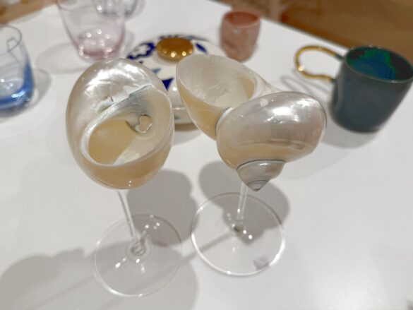 Seashell wine glasses at Pioneers