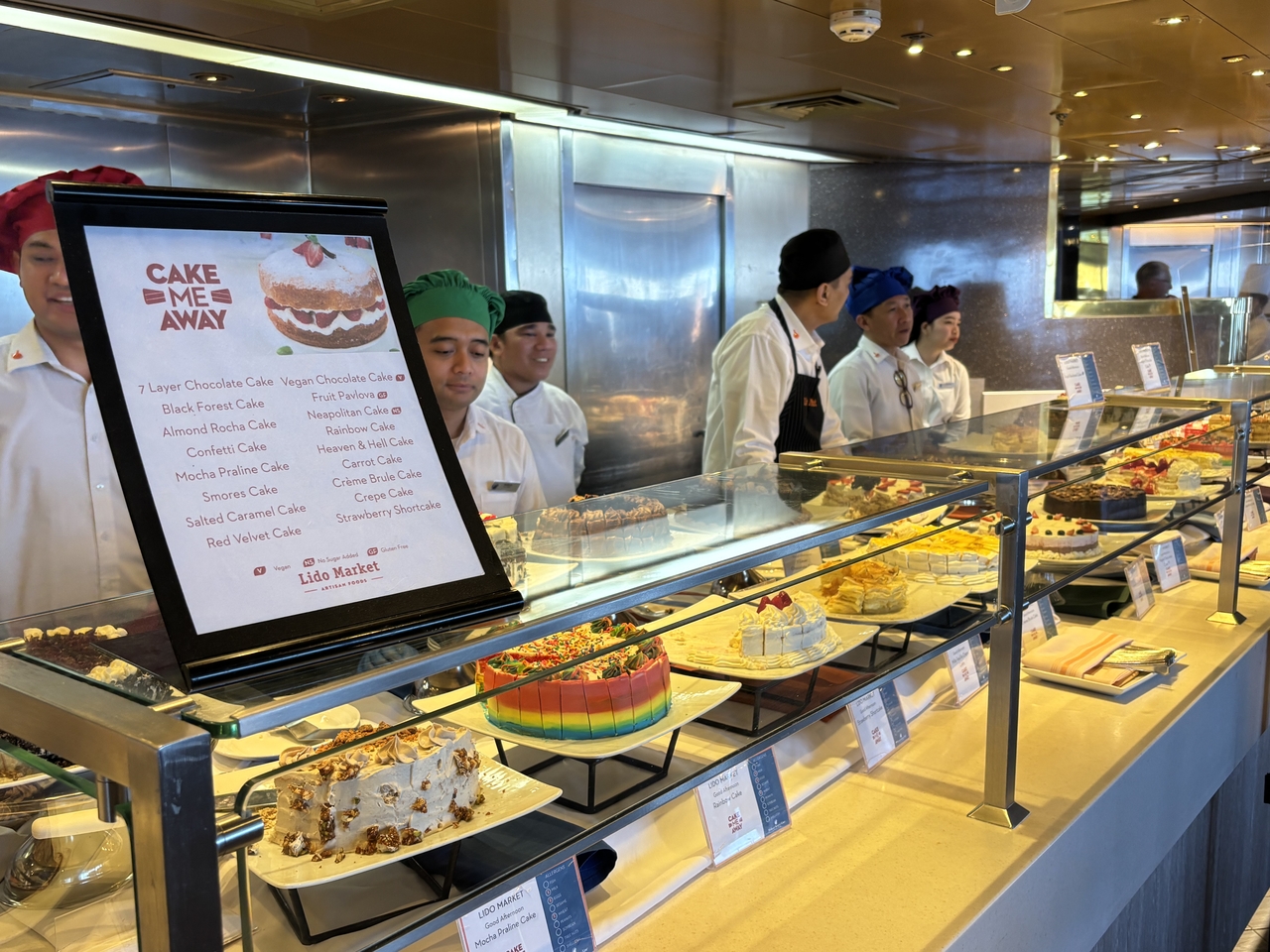 Zuiderdam's colourful cake walk