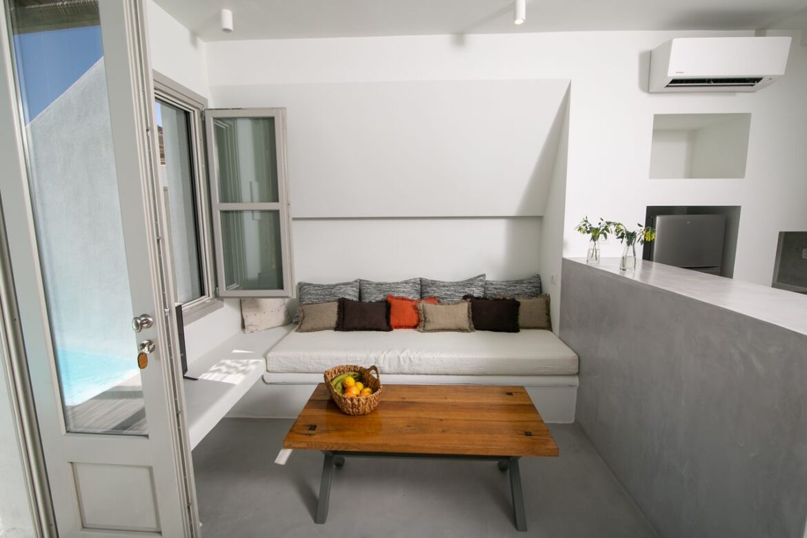 Thimari Lodge lounge