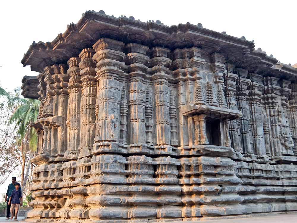Thousand Pillar Temple Detail