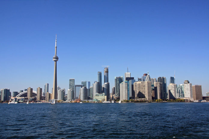 Top 10 Things To See And Do In And Around Toronto