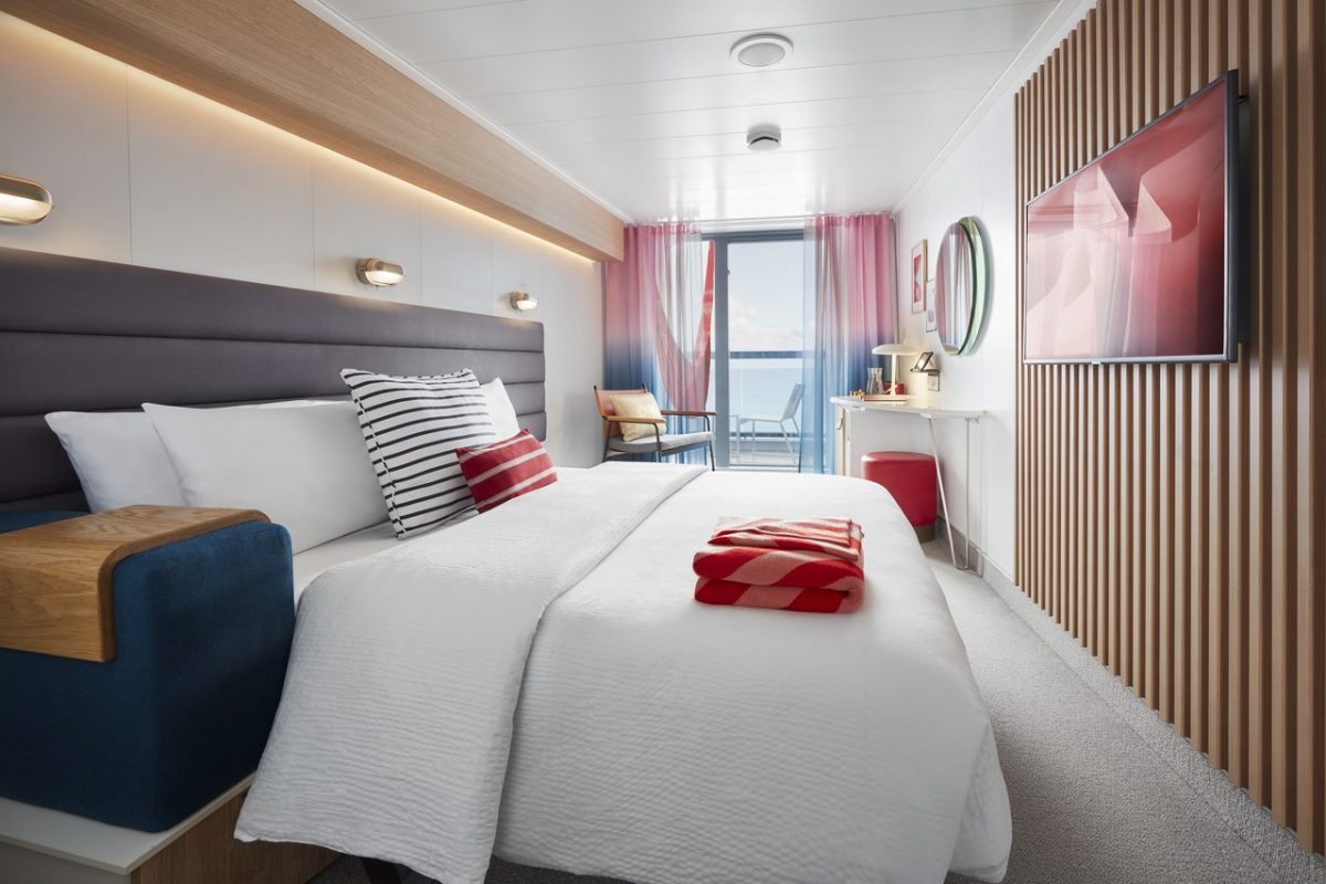 cruise-review-virgin-s-valiant-lady