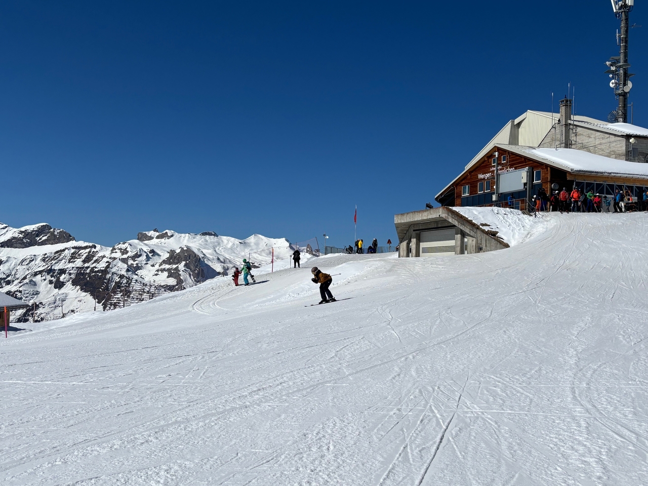 Starting the long run down to Grindelwald after a visit to Wengen