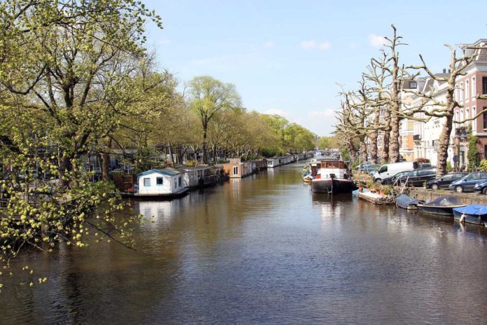 Amsterdam canal houseboat Amsterdam canal houseboat