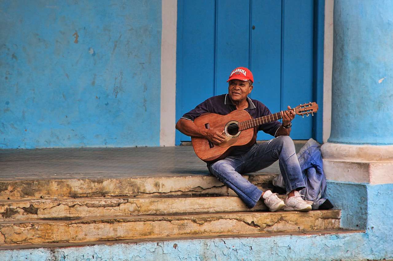 Cuba: musician