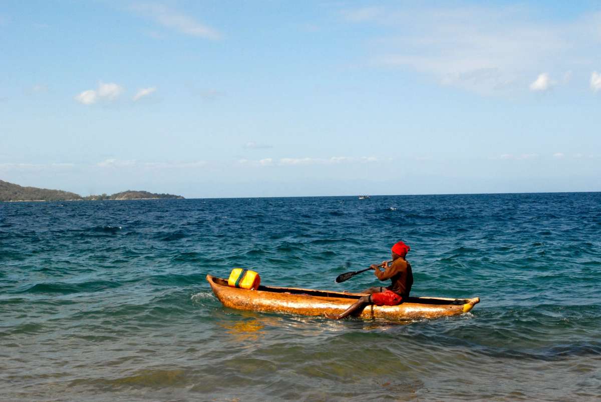 Lake Malawi: kayak