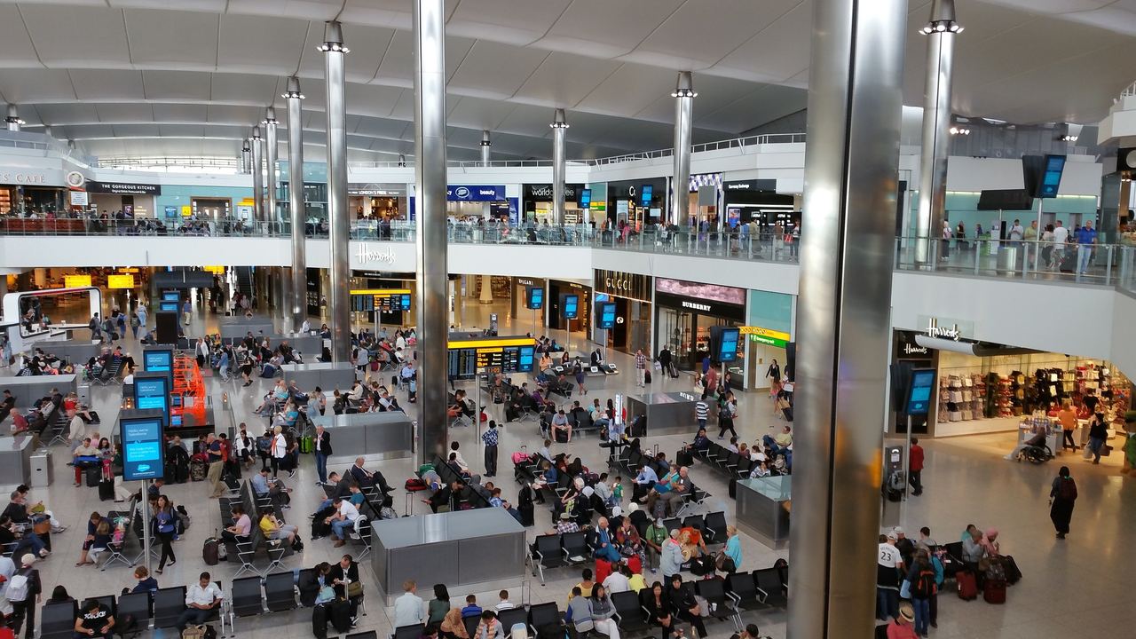 Havaalanı güvenliğinden sıvı alınmasına ilişkin korkunç kurallar nihayet değişiyor mu?