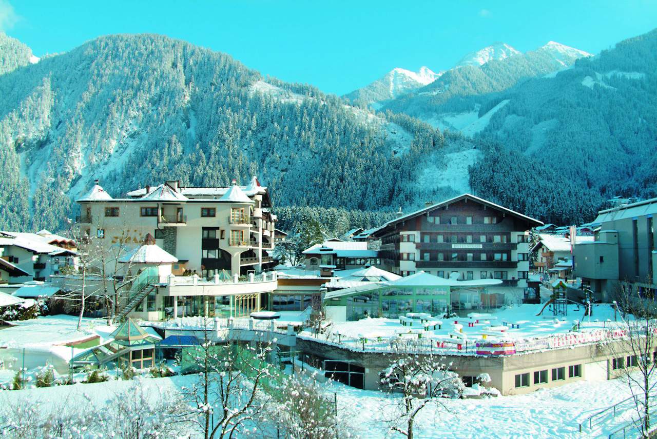 Mayrhofen spa hotel strass