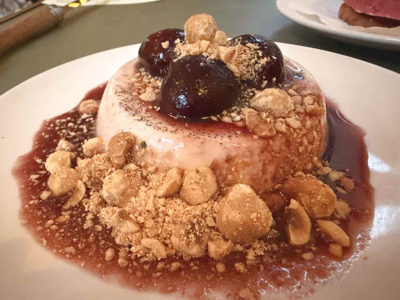 Pannacotta with Italian cherries and Piedmontese hazelnuts