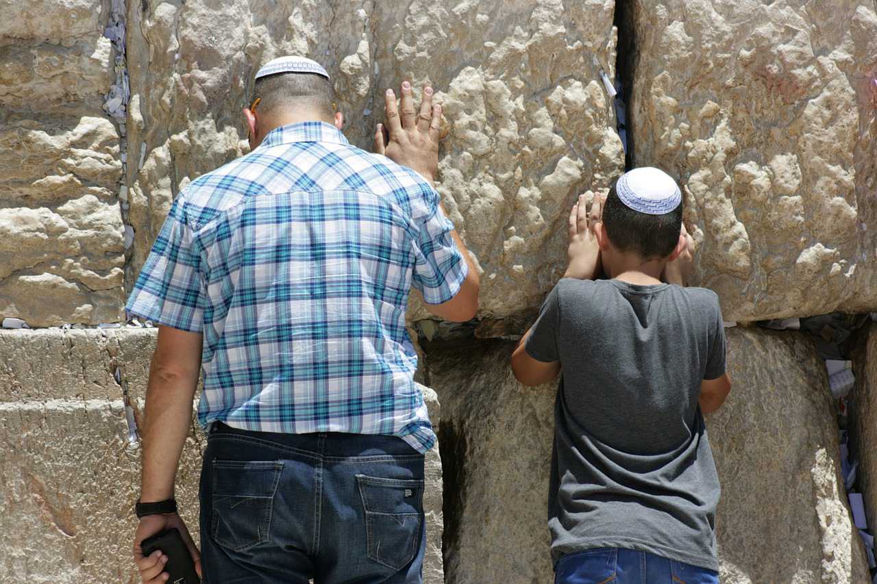 Jews praying at the Western Wall in Jerusalem